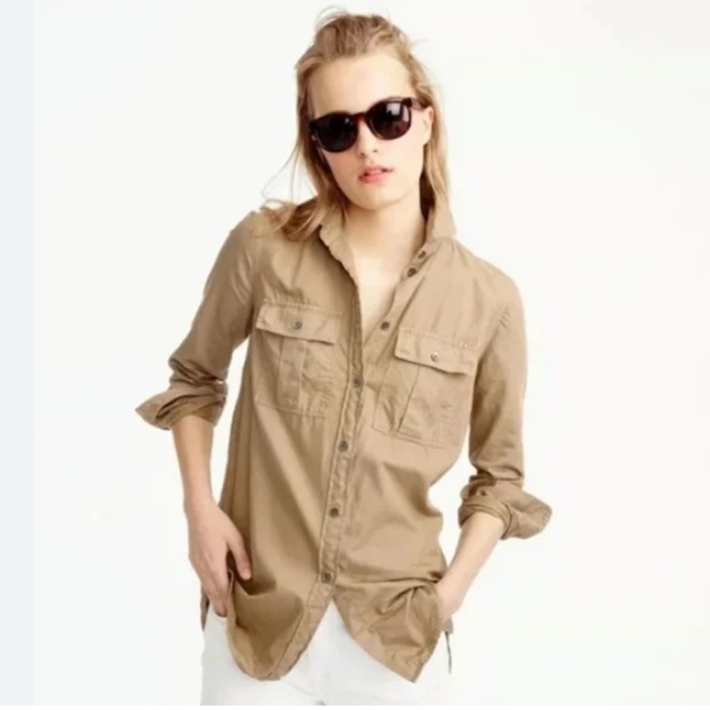 J. Crew 100% Cotton Tan Collared Botton Down “Fatigue” Shirt. Size: 4